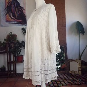 Johnny Was White Eyelet Lace Lasercut Tunic Blouse